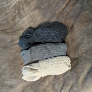 FREE WITH BUNDLE 3 pack or target boot socks